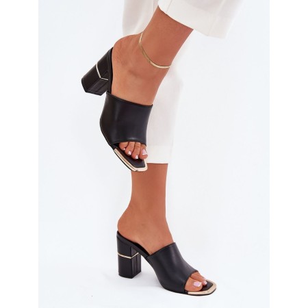 Clacquettes model 215417 Step in style