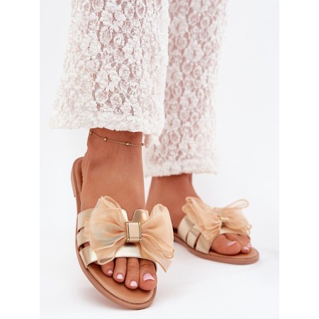 Clacquettes model 215730 Step in style