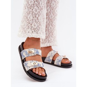 Clacquettes model 215734 Step in style