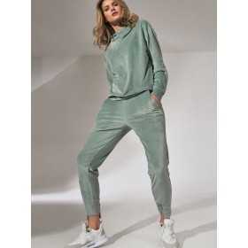 Pantalon survêtement model 151806 Figl