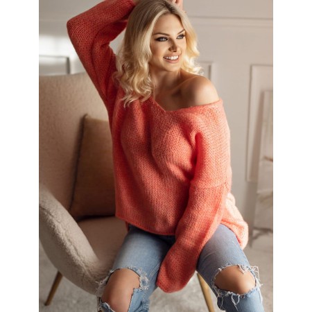 Chandail model 163199 PeeKaBoo