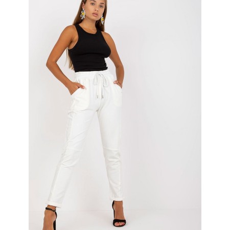 Pantalon survêtement model 169084 Relevance