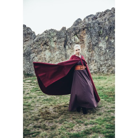 CAPES MÉDIÉVAUX & VIKINGS POUR FEMMES