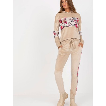 L`ensemble model 170348 Rue Paris