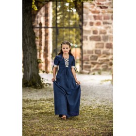VÉTEMENTS MÉDIEVAUX ET VIKINGS POUR FILLES