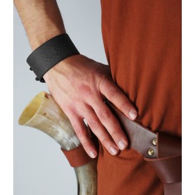 Bracelets en cuir avec motifs celtiques en relief pour Homme