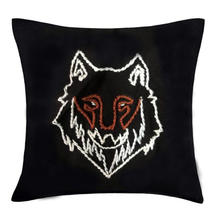 Kissenbezug "Geri" mit handgesticktem Wolf