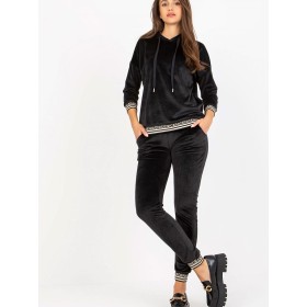 L`ensemble model 172688 Relevance