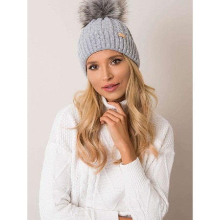 Bonnet model 187440 Rue Paris