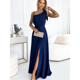 Robe longue model 192137 Numoco