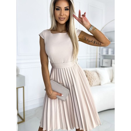 Robe de jour model 193227 Numoco