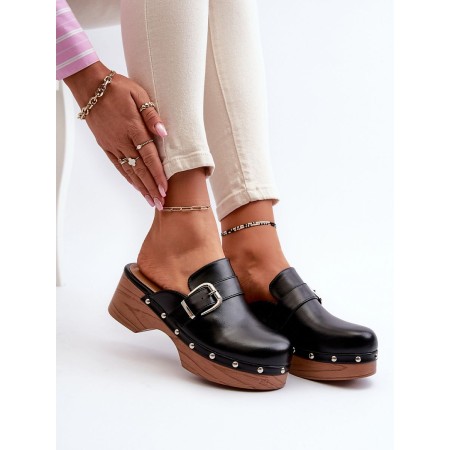 Clacquettes model 194962 Step in style