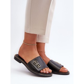 Clacquettes model 195426 Step in style