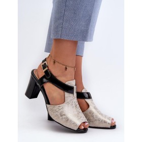 Clacquettes model 196230 Step in style