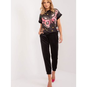 L`ensemble model 196779 Rue Paris