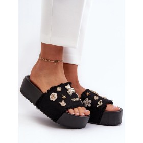 Clacquettes model 196952 Step in style