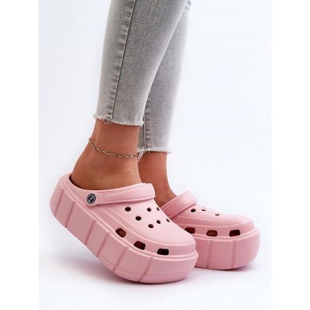 Clacquettes model 197244 Step in style