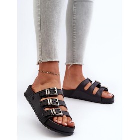 Clacquettes model 197610 Step in style