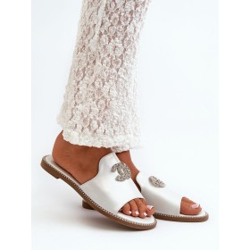 Clacquettes model 198612 Step in style