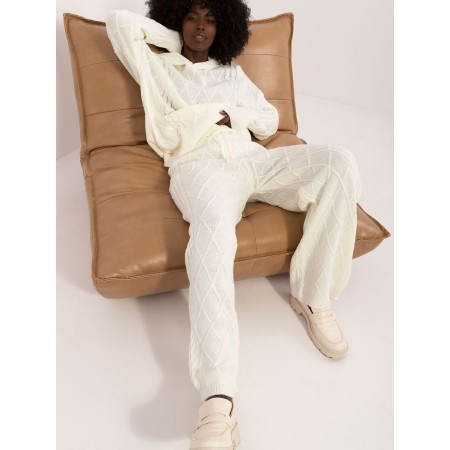 L`ensemble model 199255 Badu