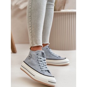 Baskets model 199910 Step in style