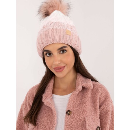 Bonnet model 201415 Rue Paris