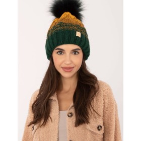 Bonnet model 201416 Rue Paris