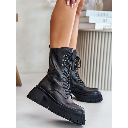 Bootie model 201760 Step in style