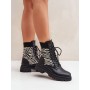 Bootie model 204670 Step in style