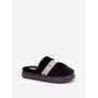 Pantoufles model 204935 Step in style
