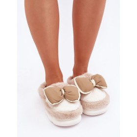 Pantoufles model 204945 Step in style