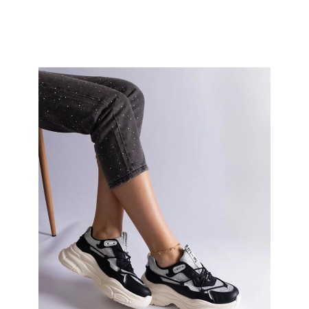 Baskets model 207150 Solea