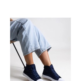 Baskets model 207235 Solea