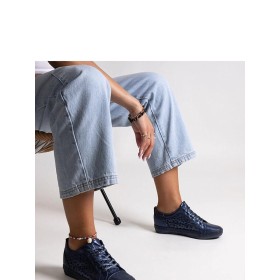 Baskets model 207237 Solea