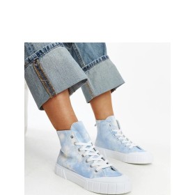 Baskets model 207368 Solea