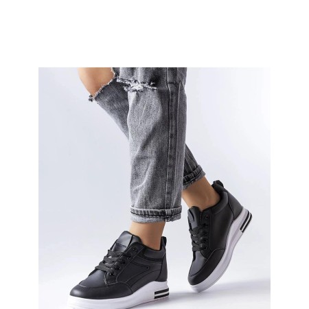 Baskets model 207919 Solea