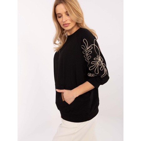 Sweatshirt model 208237 Relevance