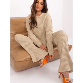 L`ensemble model 208697 Lakerta