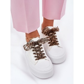 Baskets model 209817 Step in style