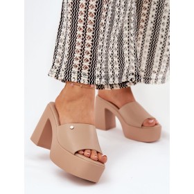 Clacquettes model 209944 Step in style