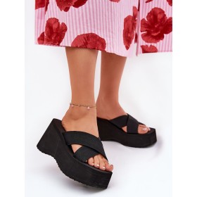 Clacquettes model 210169 Step in style