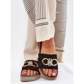 Clacquettes model 210751 Step in style