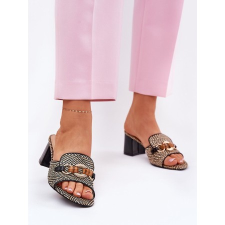 Clacquettes model 210779 Step in style