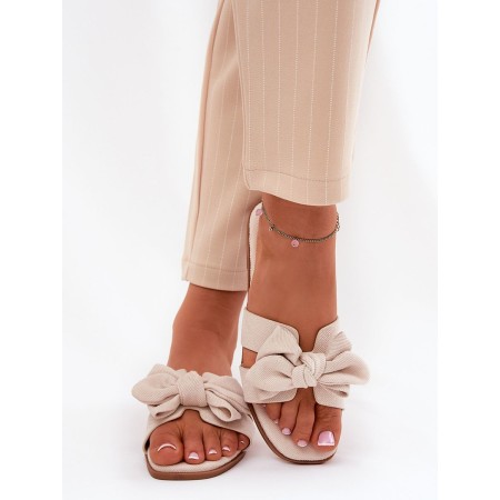 Clacquettes model 210792 Step in style