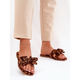 Clacquettes model 210795 Step in style