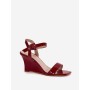 Cothurnes model 210796 Step in style