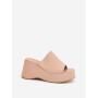 Clacquettes model 211012 Step in style