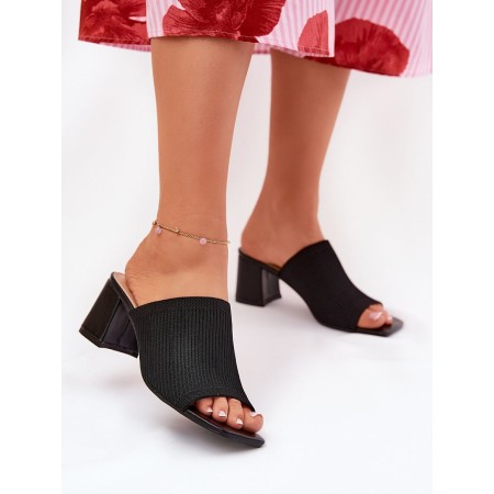 Clacquettes model 211024 Step in style