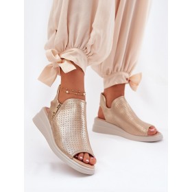 Cothurnes model 211946 Step in style