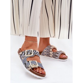 Clacquettes model 211962 Step in style